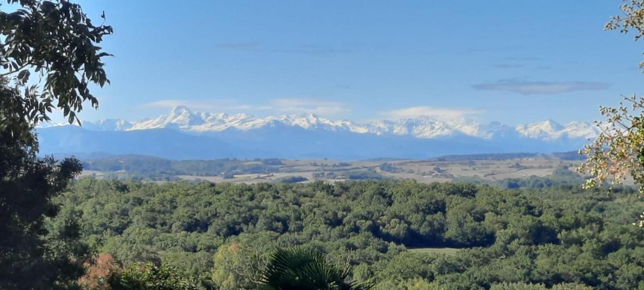 Bnb Ferme Beauregard Les Pyrenees Artigat Exterior photo