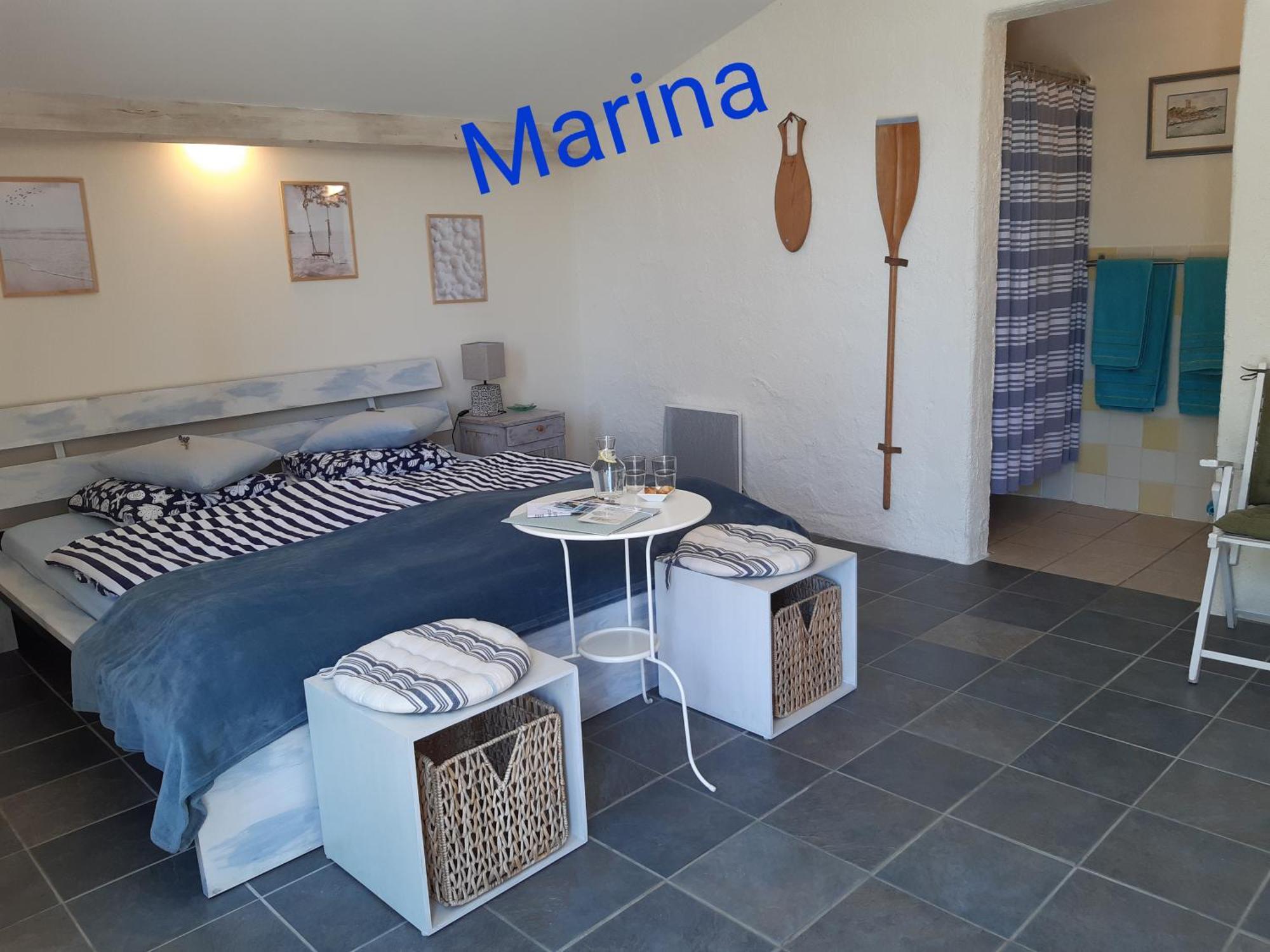 Bnb Ferme Beauregard Les Pyrenees Artigat Room photo
